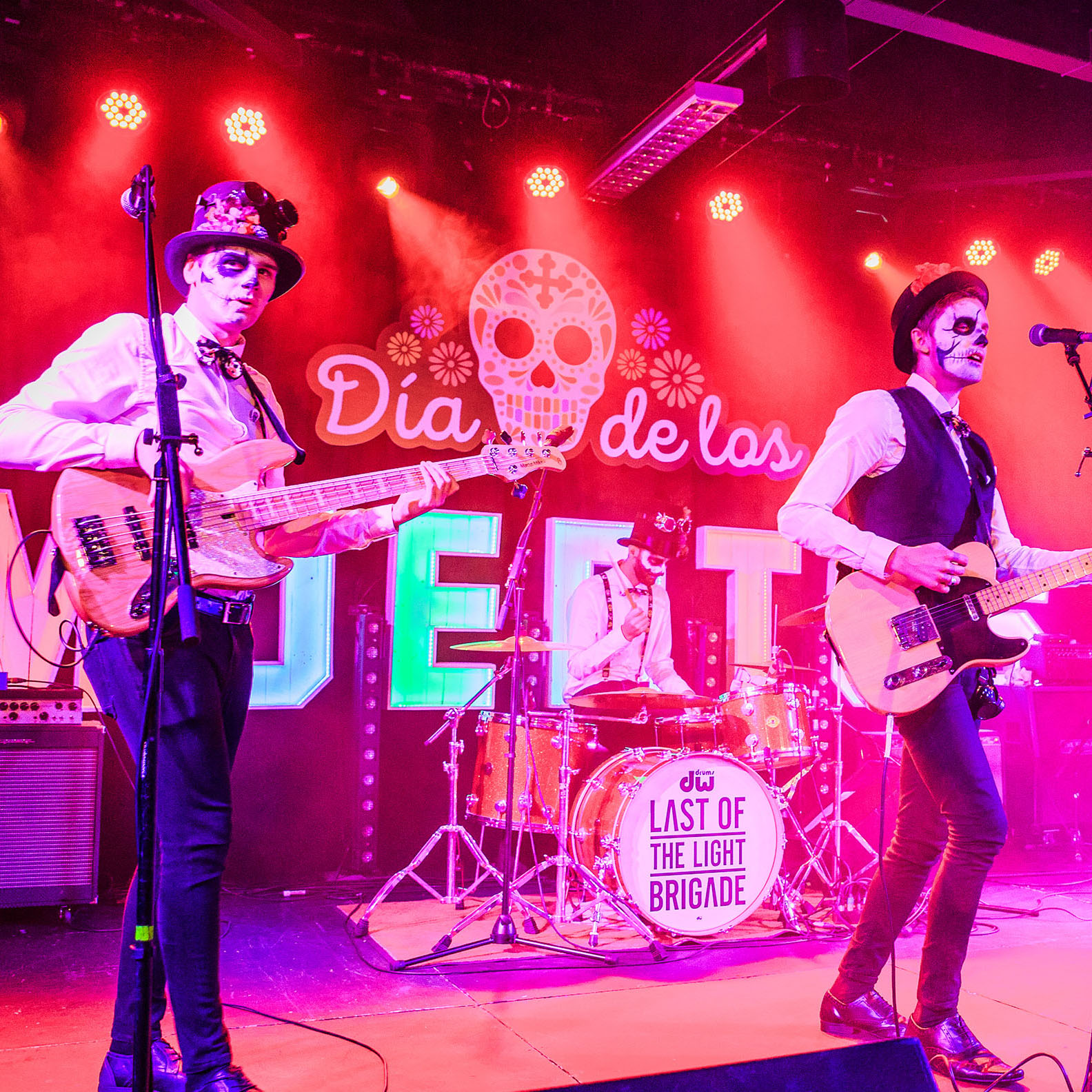 dbreak dia de los muertos